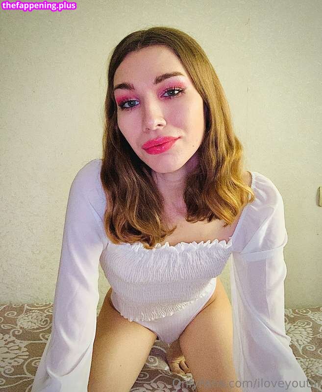 Tisha / bbgirltiiisha / hiitsmetisha / https: / iloveyoutiii Nude OnlyFans Photo #15