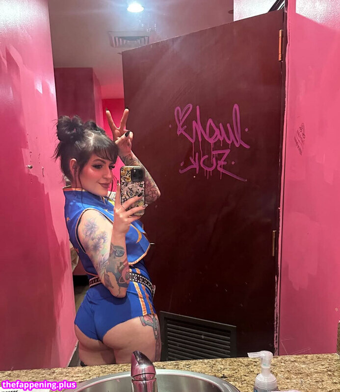 Nico__ttv / bbynico / kittyb9876 Fotografie OnlyFans Dezbrăcată #1