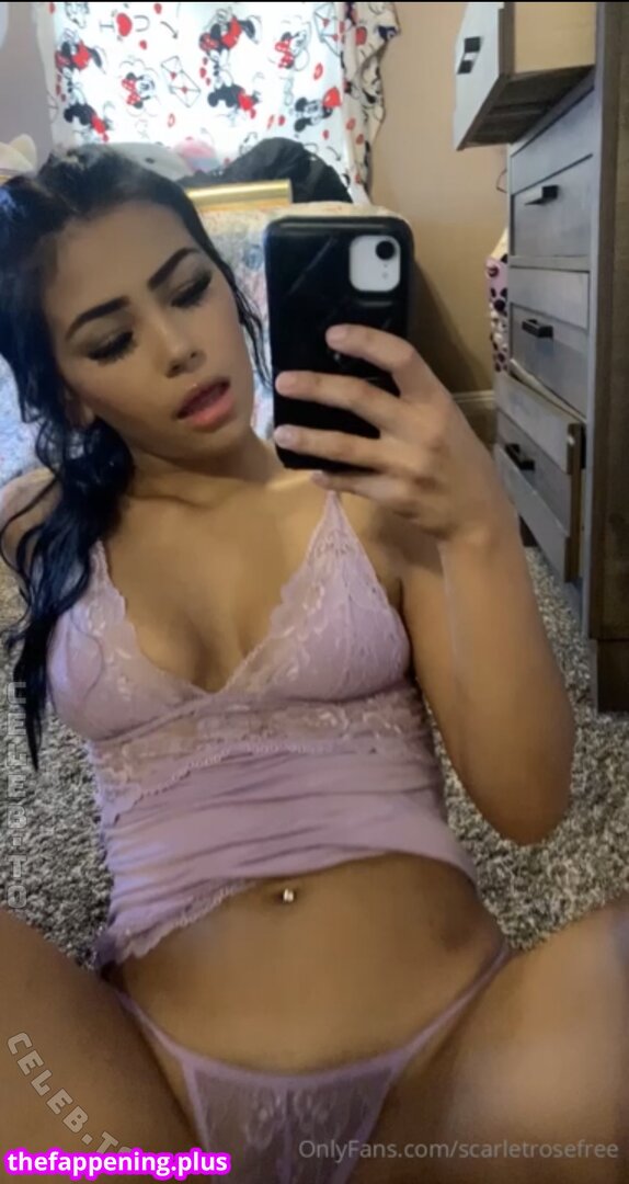 Bbyscar18 / https: / scarletrosefree Fotografie OnlyFans Dezbrăcată #2