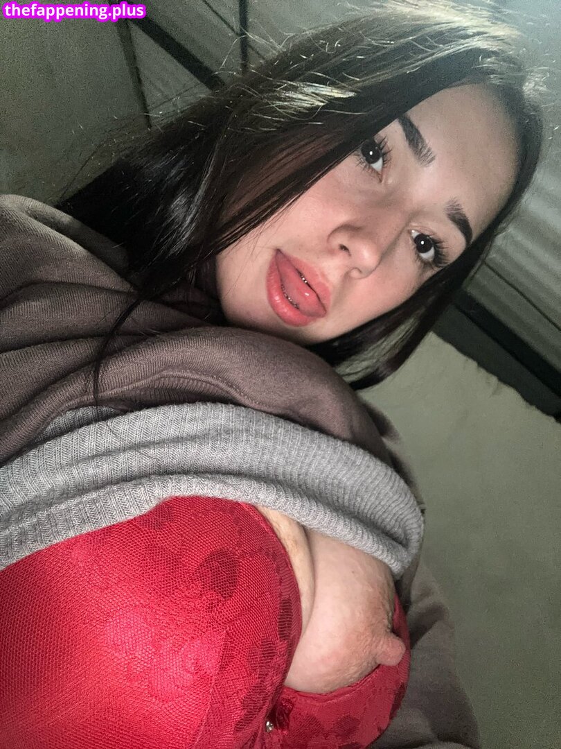 Triinivc / bbytrinita / https: Çıplak OnlyFans Fotoğrafı #5