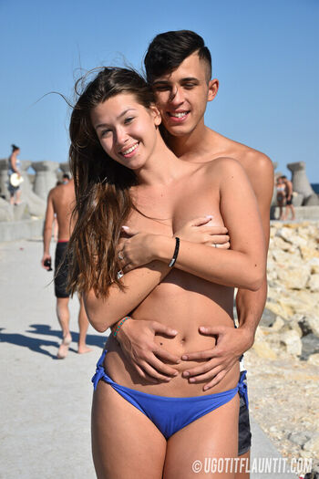 Beautiful Girls Groped