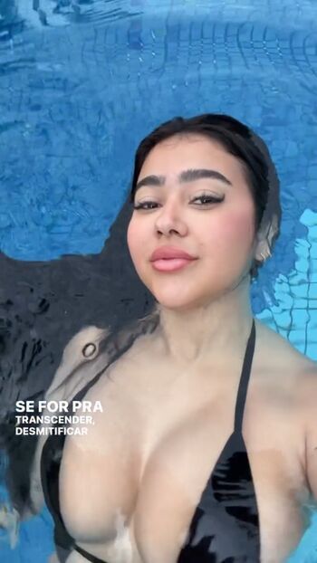 Beca Barreto
