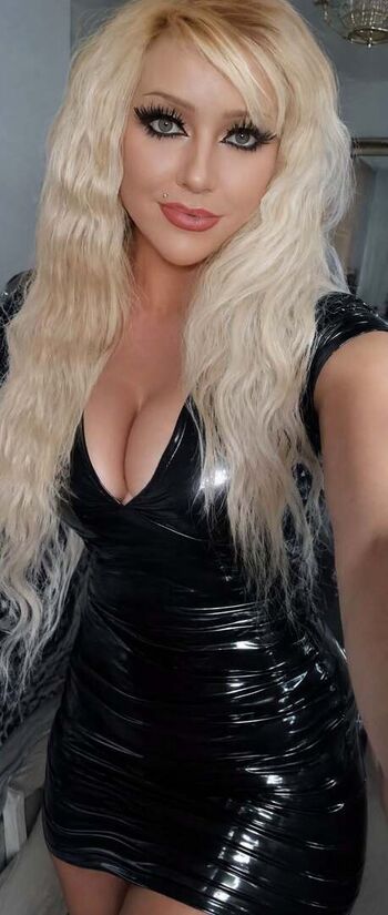 Becki Leese