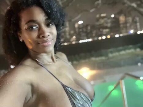 Beckybrowngurl