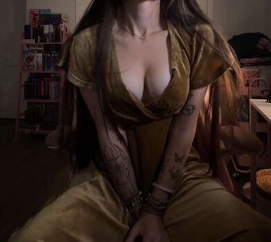 Beebee ASMR