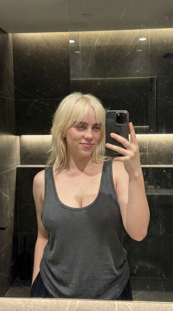 Billie Eilish Fake