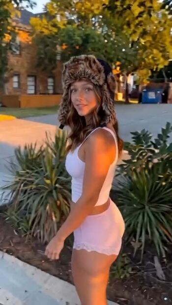 Bobbie Moore