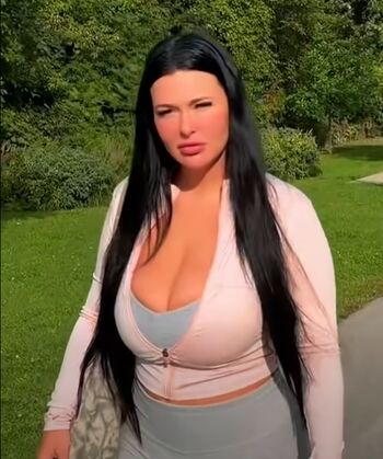 Bobbie Moore