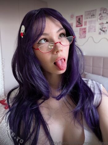 Bonnie_petite