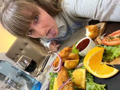 BoobsGwendy