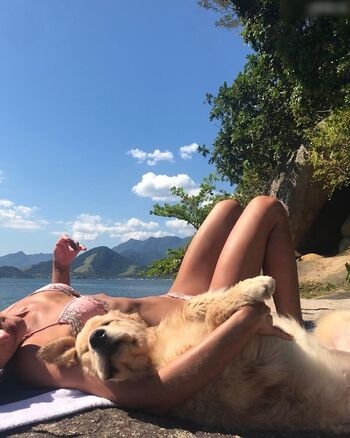 Bruna Marquezine
