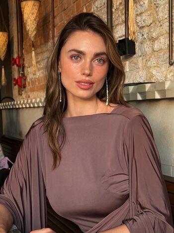 Charleen Weiss