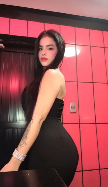 charlottegonzalez_02