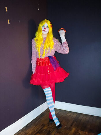 Clown Girls