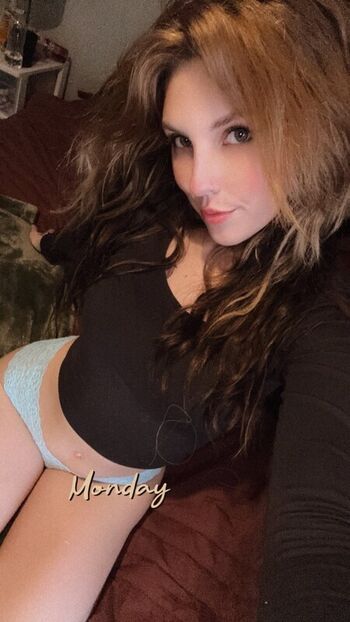 Courtneyj_77