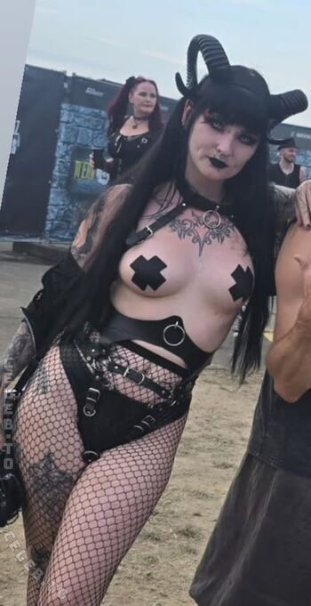 Crazy Badgirl