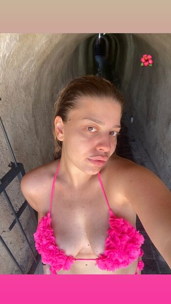 Cum Tribute