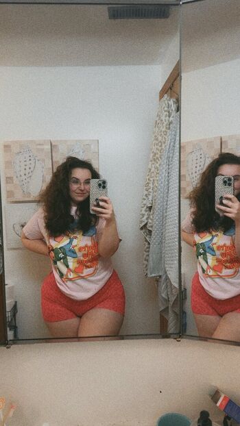 curlyfrycrissy