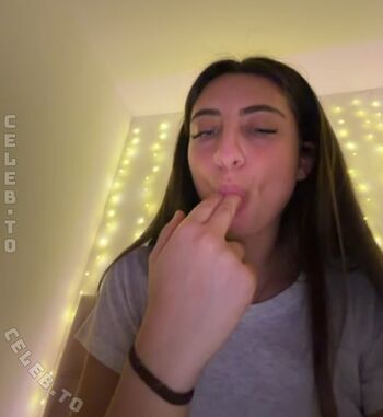 CuteJuliaa