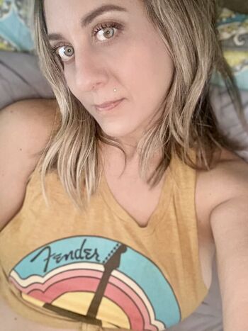 Cutesexymom