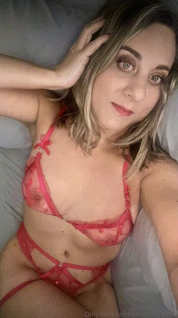 Cutesexymom