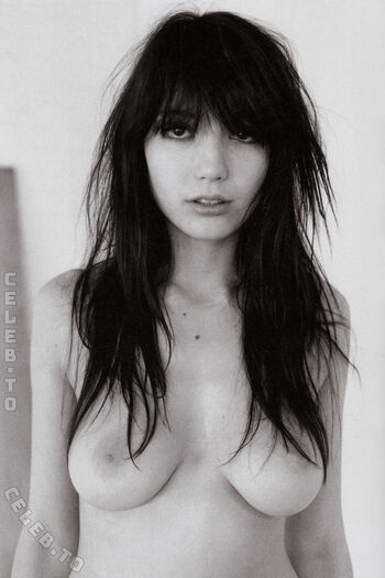 Daisy Lowe