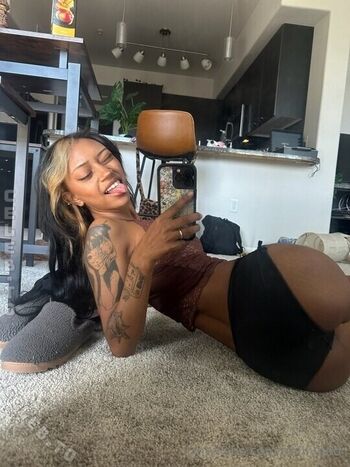 Dalia Dolllyfield