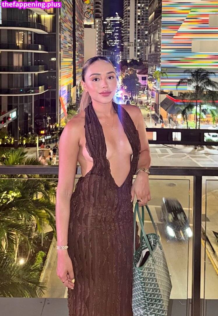 Daniela Reza