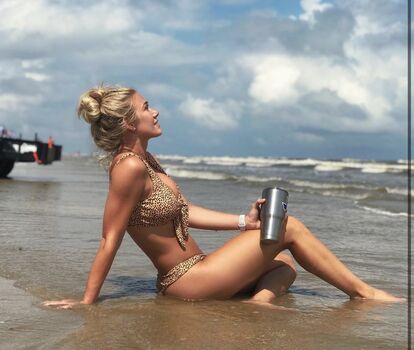 Deanna Rae Friedrich