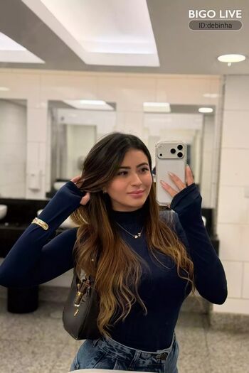 debinha