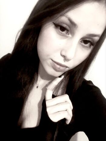 Deusakitty_