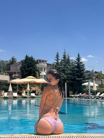 Dilara Caniklioğlu
