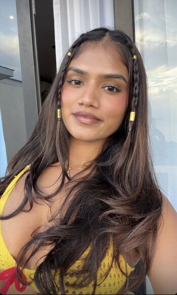 Divya Sashendran