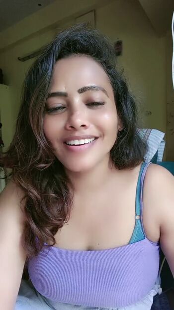 Divya Sri