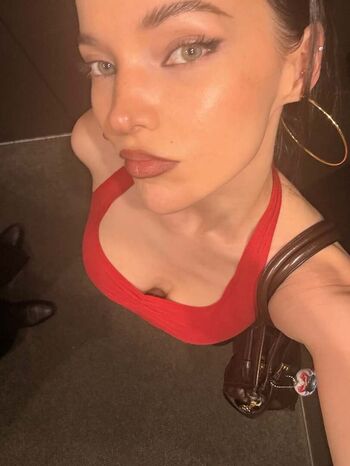 Dove Cameron