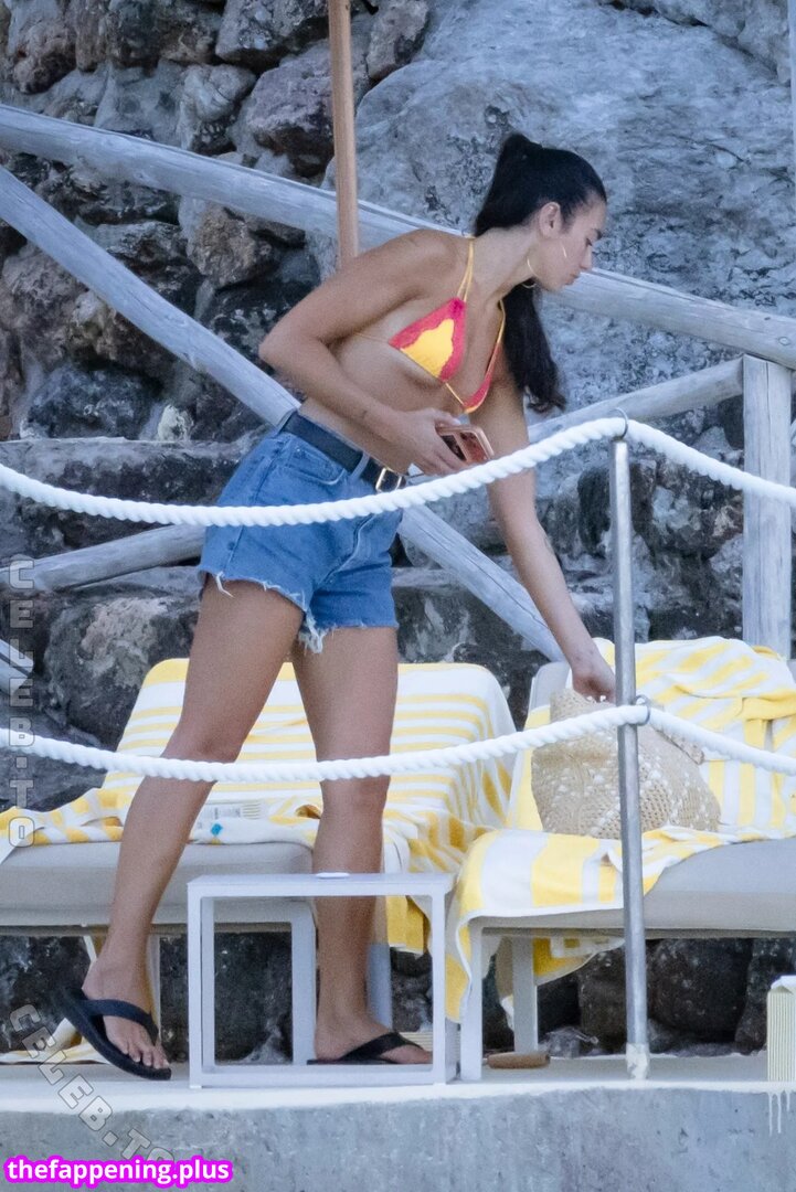 Dua Lipa