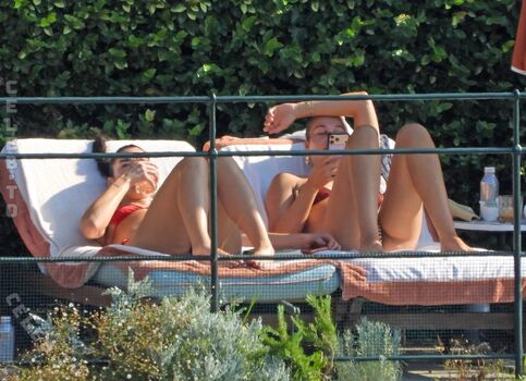 Dua Lipa