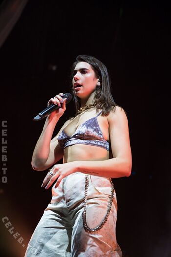 Dua Lipa