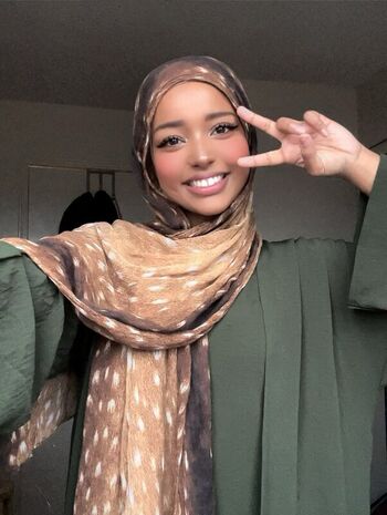 Earthtokhadija
