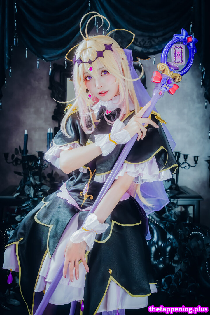 Ely Cosplay / Ely_eee / eeelyeee 누드 OnlyFans 사진 #352