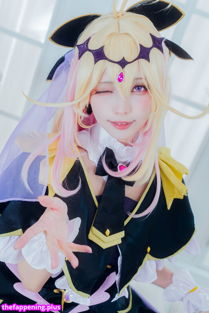 Ely Cosplay / Ely_eee / eeelyeee Фото обнажённых OnlyFans #357