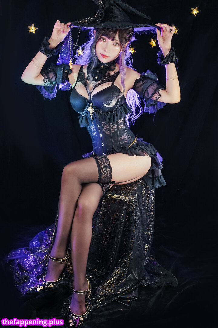 Ely Cosplay / Ely_eee / eeelyeee Фото обнажённых OnlyFans #413