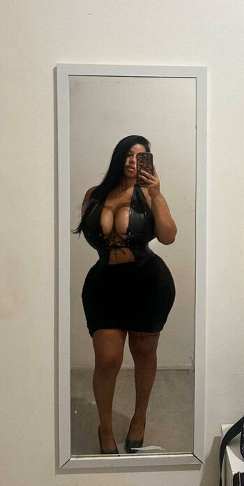 _Elegancewoman_