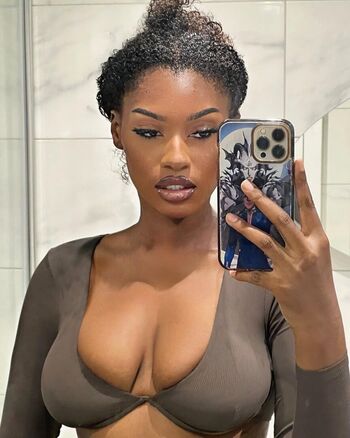 Elinda San
