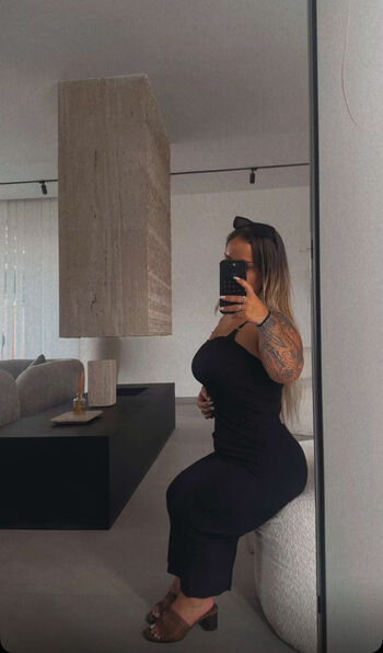 Elisa Buj Mym