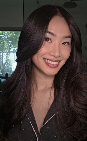 Elizabeth Tran