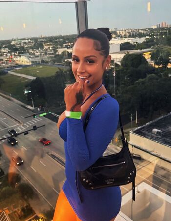 elizabethrosecarrasco