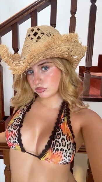 Ella Deasy