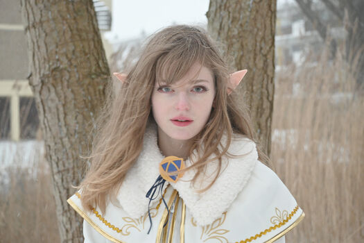 Ella Freya