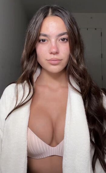Ella Mendelsohn